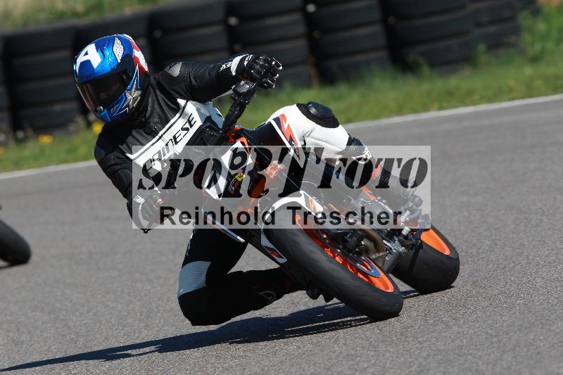 /Archiv-2022/08 17.04.2022 Speer Racing ADR/Gruppe gelb/76